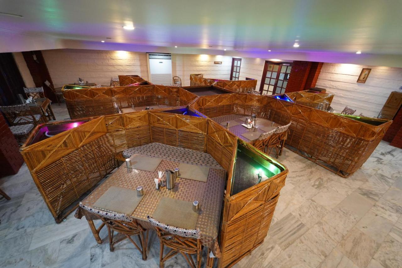 Hotel Palmyra Grand Inn Тирунелвели Екстериор снимка