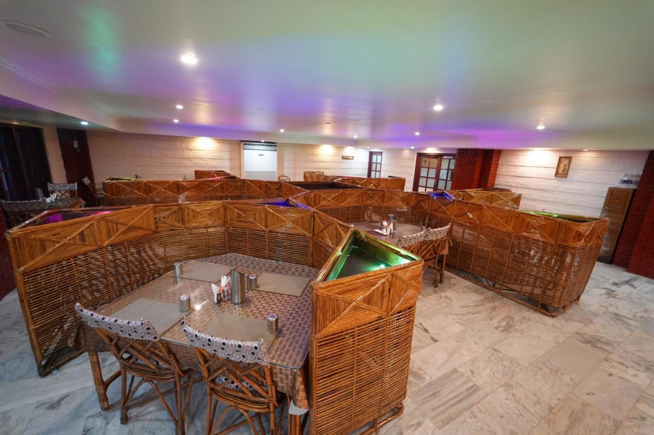 Hotel Palmyra Grand Inn Тирунелвели Екстериор снимка