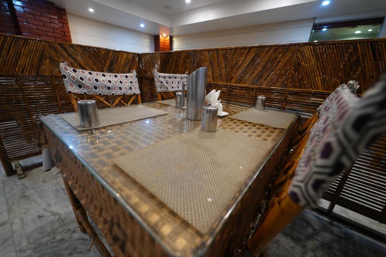 Hotel Palmyra Grand Inn Тирунелвели Екстериор снимка
